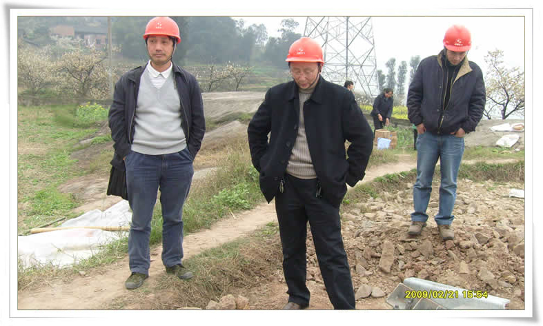 公司向导节沐日检查宜宾项目部