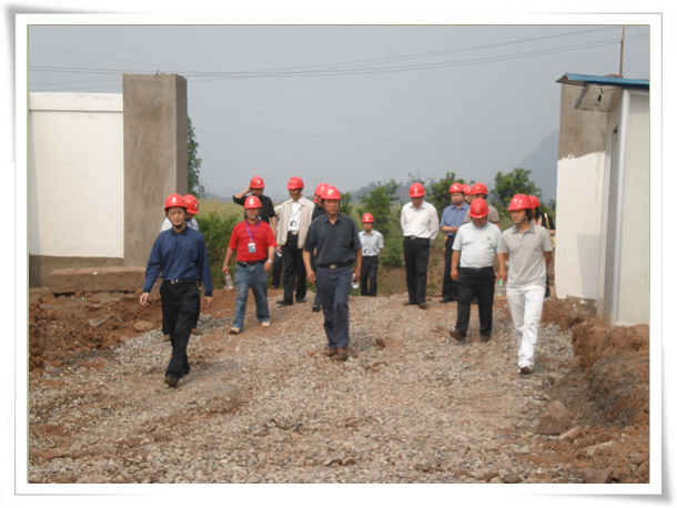 宜宾电业局对大益变电站举行检查