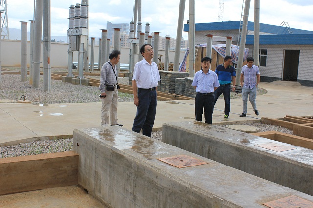 公司向导检查云南分公司施工现场