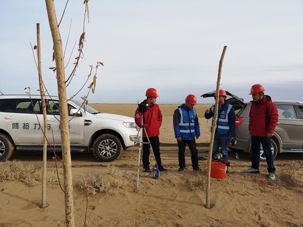 中机航飞圆满完成内蒙古电网2018年输电线路铁塔细腻化巡检作业
