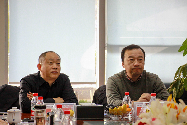 国网江西电力磨练公司副总司理胡涛一行来公司考察