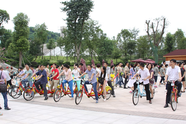 总公司与自贡分公司组织联谊活动，，，，，，，，共度中秋佳节