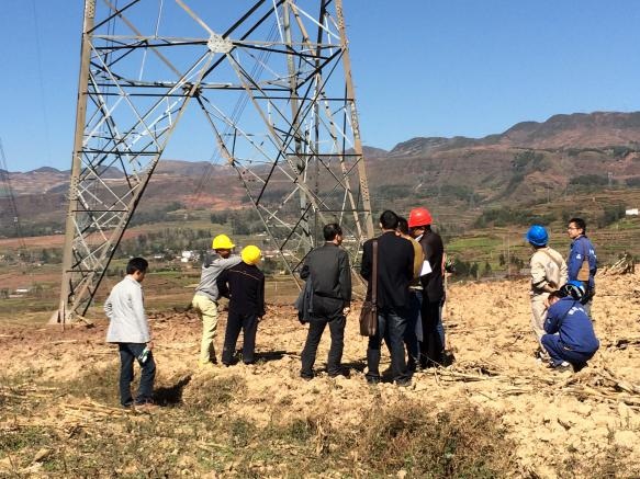 公司总司理深入第一线催促检查落实验工计划 500kV普洪一线铁塔刷新工程胜利完成