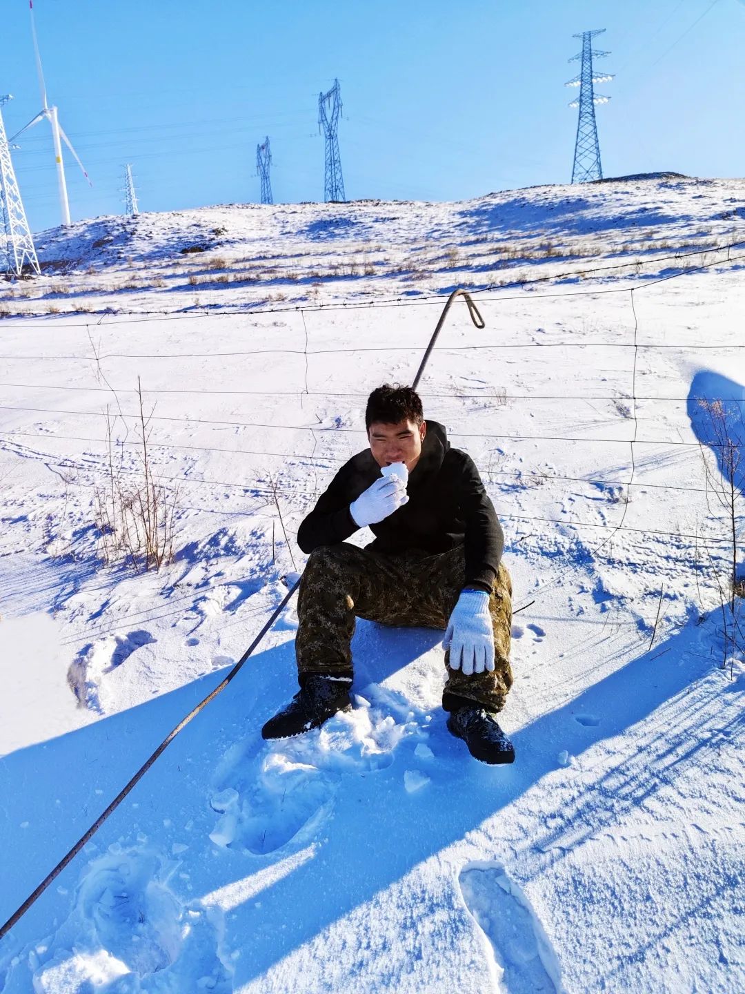 酣战风雪，，，，，坚守如一——正镶白旗225MW风电项目建设纪实