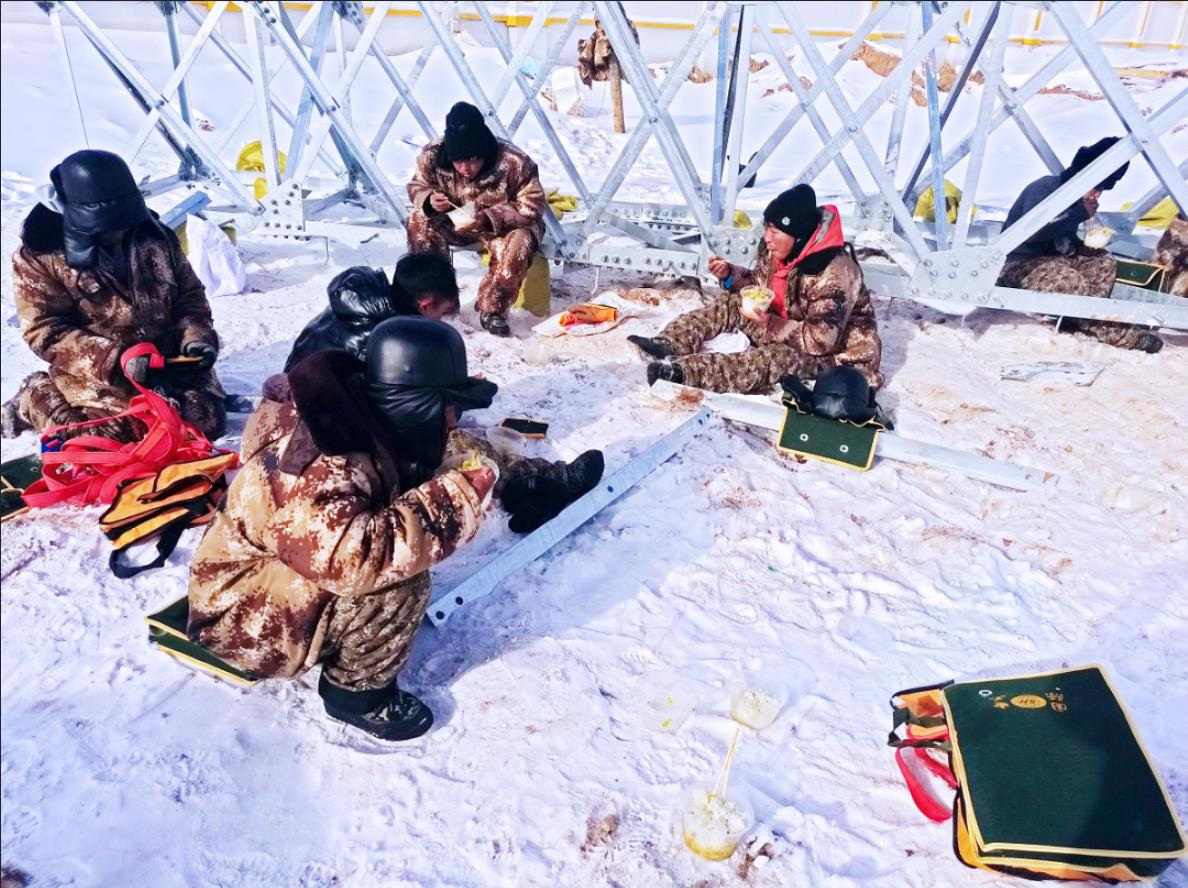 酣战风雪，，，，，坚守如一——正镶白旗225MW风电项目建设纪实