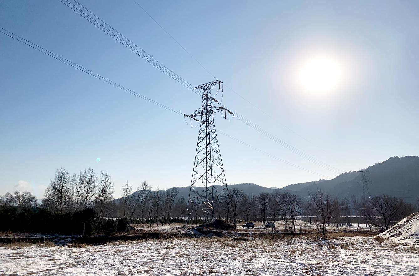五线齐送！推动承德围场清洁能源建设，，，，，助力绿色生长