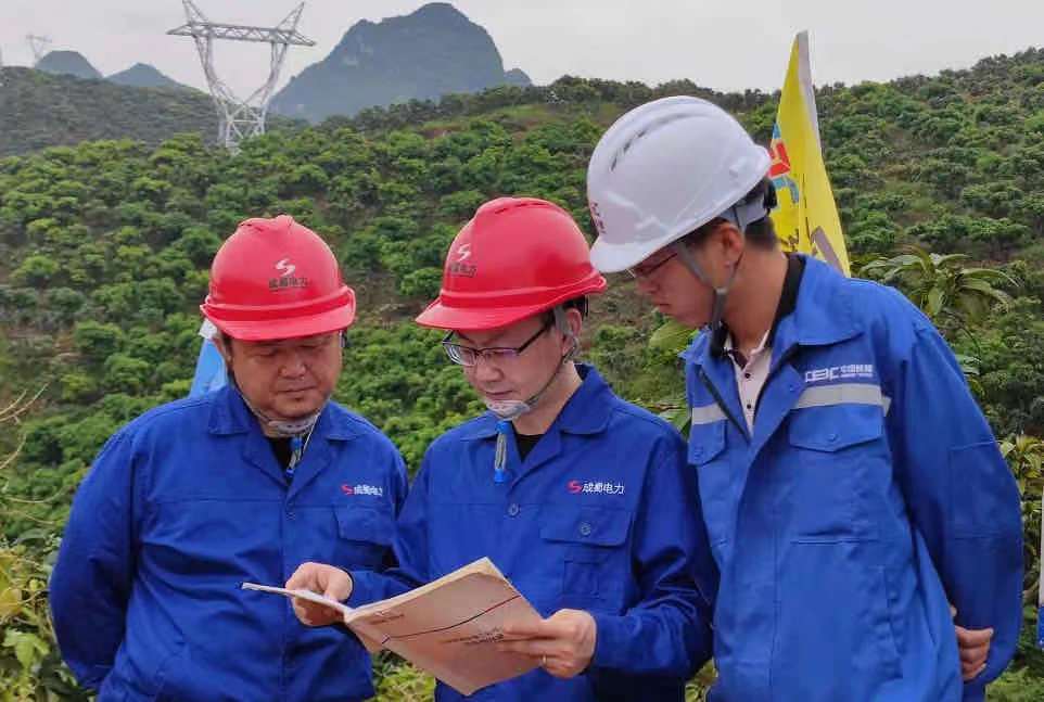 “五一”时代，，，，，奇发28电力集团开展清静生产检查事情