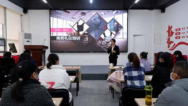 凝“新”聚力·携手偕行 | 奇发28电力集团组织开展2021年新员工入职培训