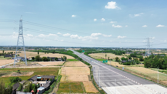 500kV谭邡一二线电力线路迁改工程送电投运